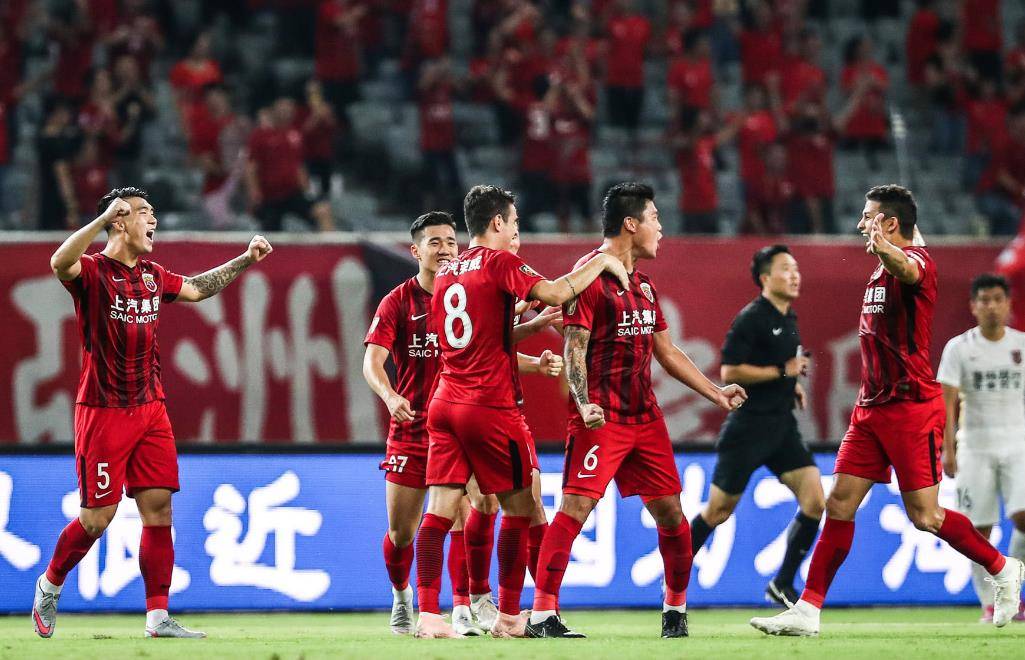 包含今晨葡超传出新动向;北京国安伤情更新;管理层表态——更衣室稳定;赛程密集仍需轮换的词条 包含今晨葡超传出新动向;北京国安伤情更新;管理层表态——更衣室稳定;赛程密集仍需轮换的词条